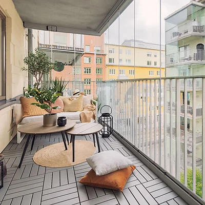 Modern Glass Enclosed Apartment Balcony Design